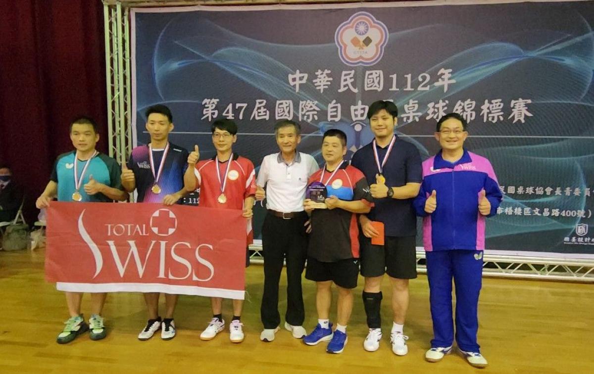 TIM TENIS MEJA SENIOR TOTAL SWISS BERHASIL MEMENANGKAN JUARA PERTAMA, KEDUA DAN KETIGA DALAM INTERNATIONAL LIBERTY CUP KE-47-3